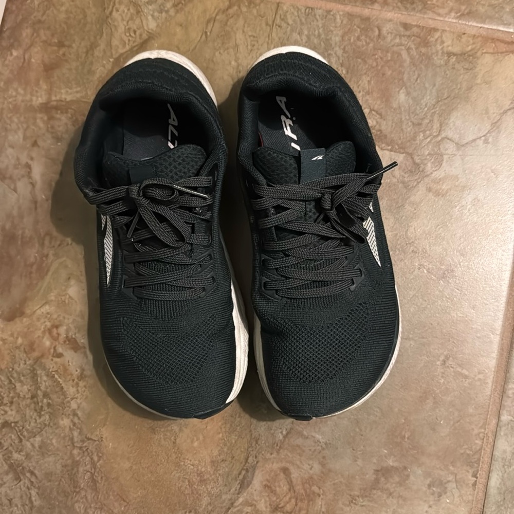 ALTRA ESCALANTE 3 Running Shoe